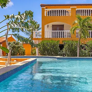 Boutique Wanapa - Adult Friendly - 14 Years And Older Kralendijk (Bonaire)